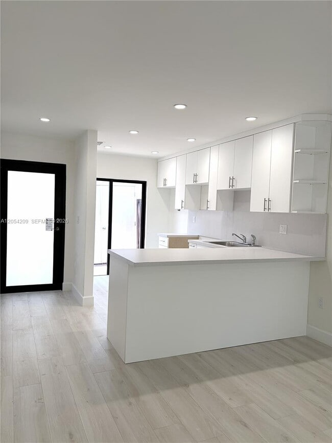 Photo - 3809 SW 82nd Ave