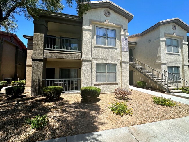 2 BEDROOM 2 BATH UPSTAIRS CONDO IN GATED S... - 2 BEDROOM 2 BATH UPSTAIRS CONDO IN GATED S... Unit 2032