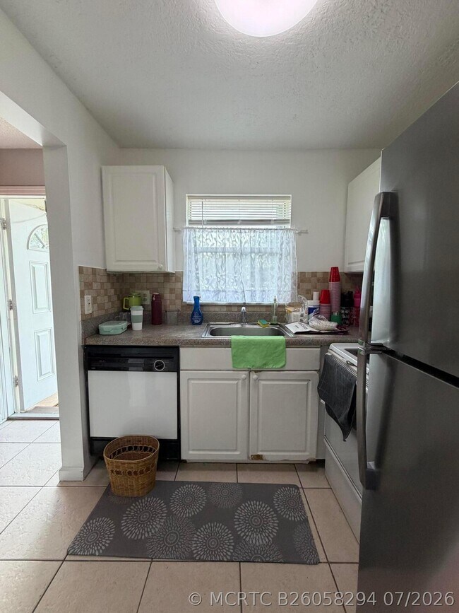 Photo - 9915 SW Sandalfoot Blvd Unit 410