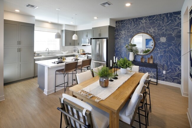 Escala at Stanford Crossing