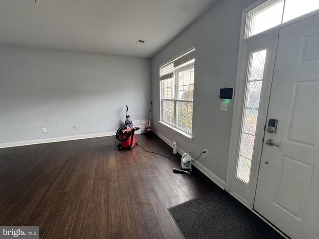 Photo - 116 Black Duck Ct