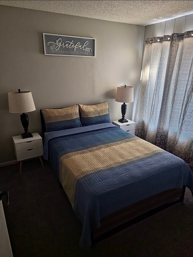 Photo - 2612 Siesta Ave