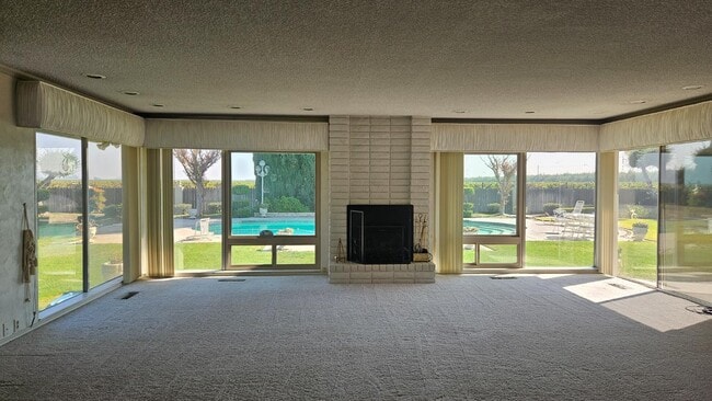 Photo - 7686 S Temperance Ave