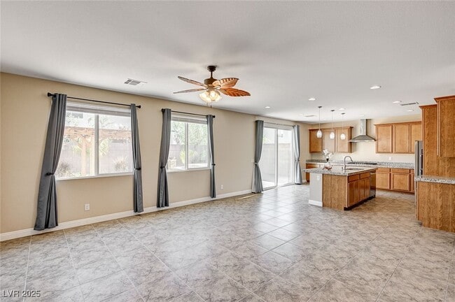 Photo - 4630 Summer Azure St