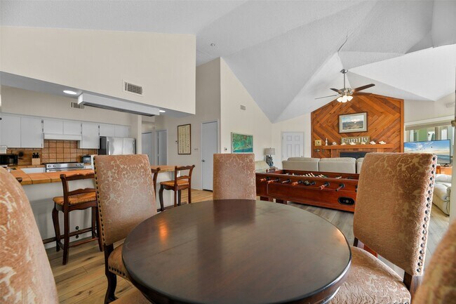 Photo - 22101 Guadalupe Dr