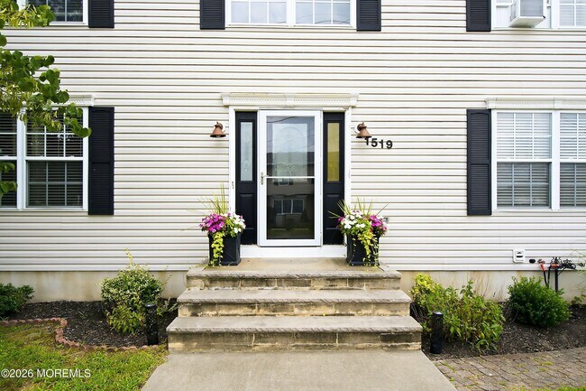 1519 Berkeley Ave