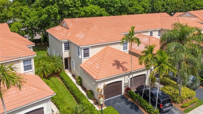 Building Photo - 1081 Sorrento Dr Rental