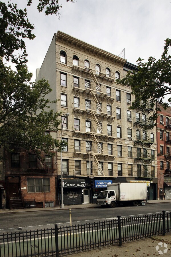 66 - 68 Rivington St - 66-68 Rivington St