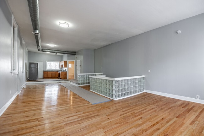 Photo - 1877 N Milwaukee Ave Unit 3