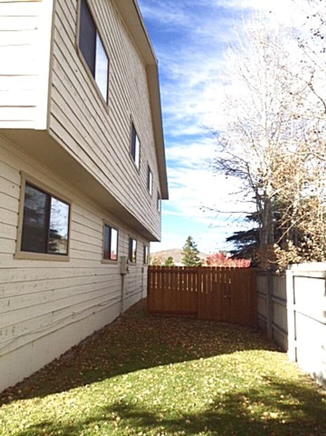 Photo - 2316 Calumet Cir