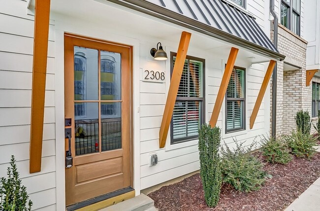 Photo - (Coming Soon) TOWNHOME W/ ROOFTOP TERRACE @ 5West Terraces!