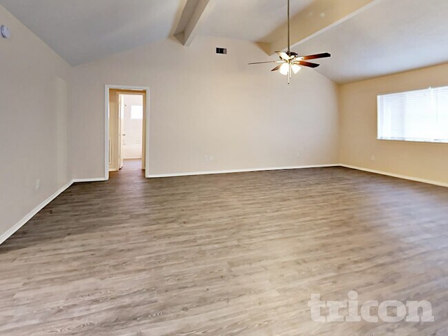 Photo - 19638 Southaven Dr