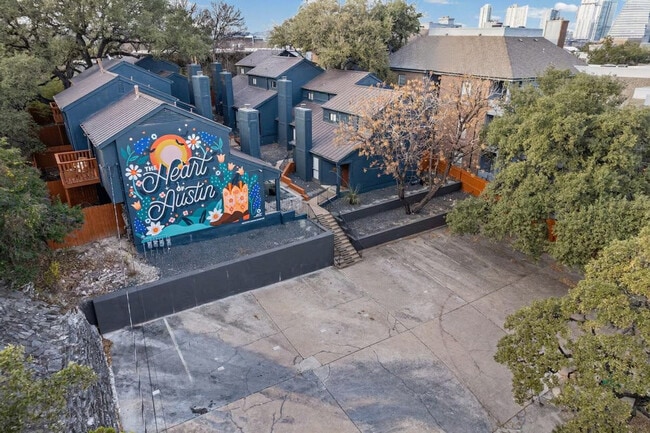 Photo - 708 S 1st St Unit SI ID1422350P