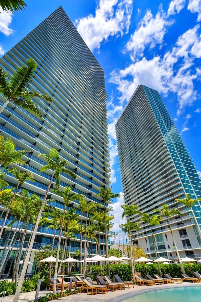 Edificio - 480 NE 31st Unidad 1002