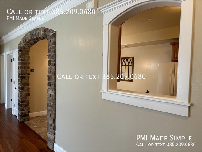 3689 E Rock Creek Rd Unit 1