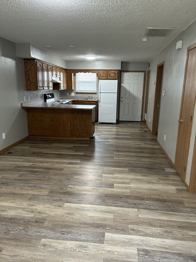 Photo - 812 E Jackson St Unit 812 E Jackson Apt. B