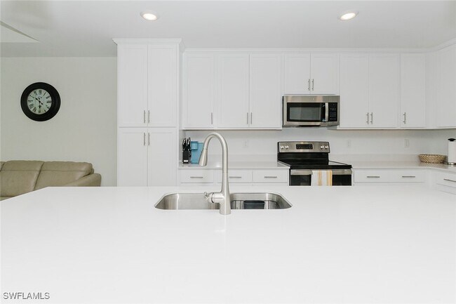 Photo - 6034 National Blvd Unit 523