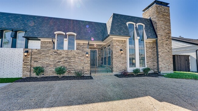 Building Photo - 5818 Orchid Ln