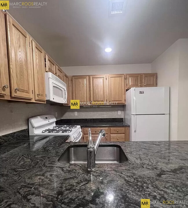 Photo - 43 Westland Ave Unit 90-204