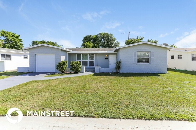 Building Photo - 4220 NW 23rd St Rental