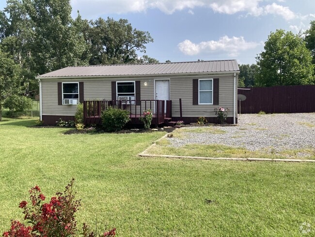 Building Photo - 5501 Butler Rd Rental