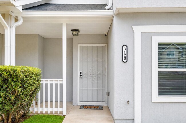312B Louise Lane, B