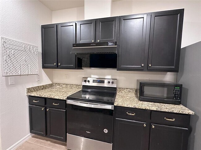 Photo - 8273 SW 60th Rd