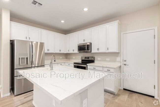 Building Photo - 2625 S Peppertree Dr Unit #108 Rental