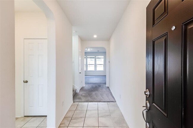 Photo - 101 Auburn St