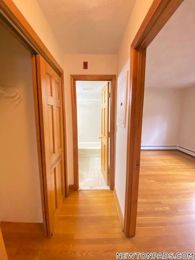 Photo - 282 Grove St Unit 7