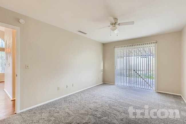 Photo - 1705 E Carter Rd