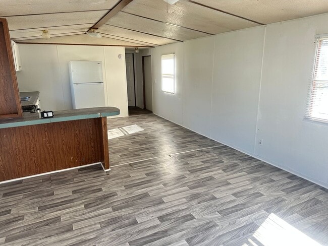 Photo - 1970 Fayetteville Hwy Unit Embers East #45