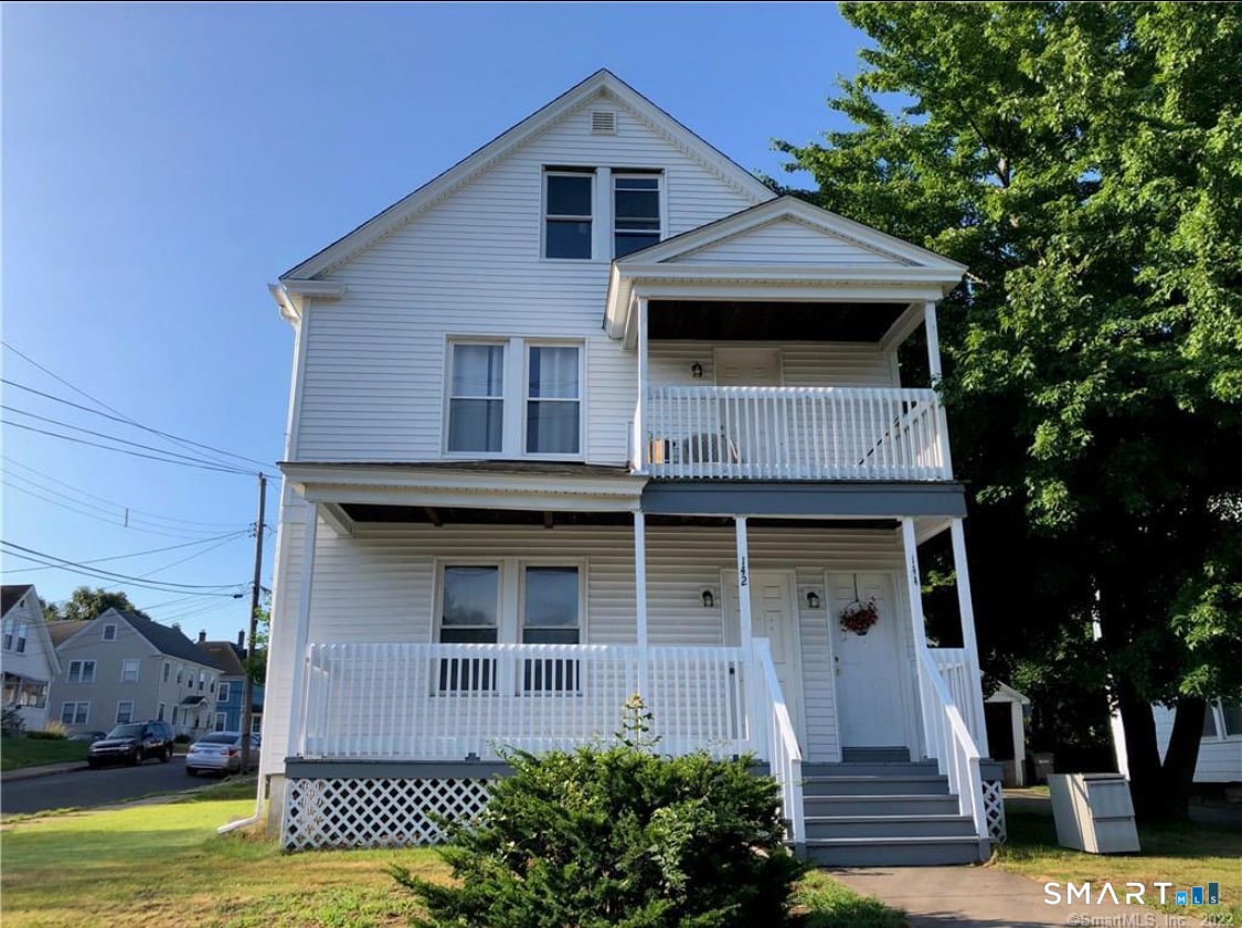 Photo - 142 W Center St