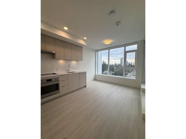 Photo - 13675-1107A 107A Ave Unit 604