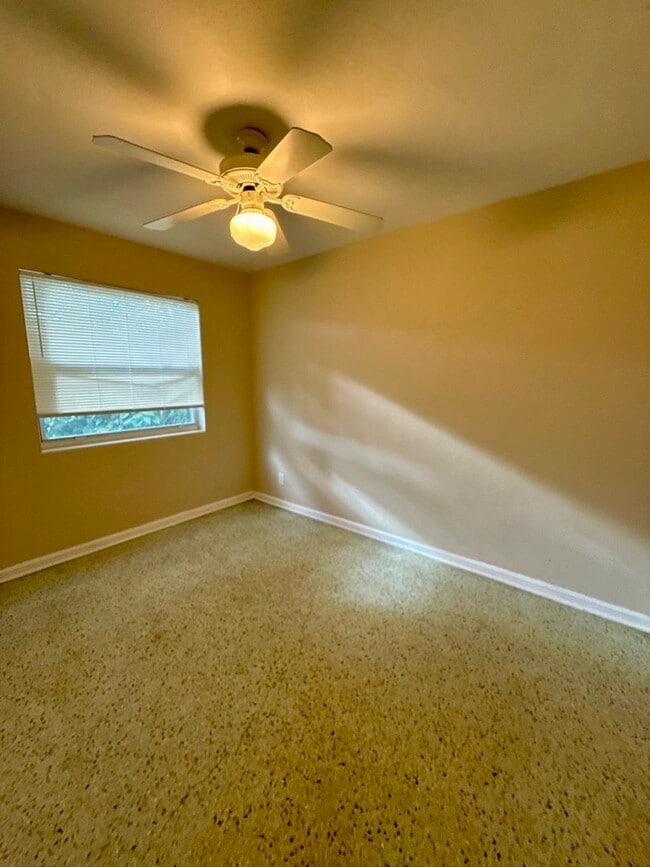 Photo - Nice 2 Bedroom on Quiet Street right off Atlantic