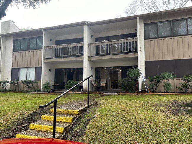 Photo - 12100 Melville Dr Unidad 407D Rental