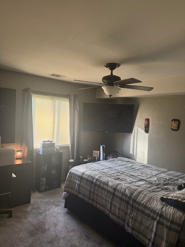 Bedroom - 440 Echo Ln Unit A