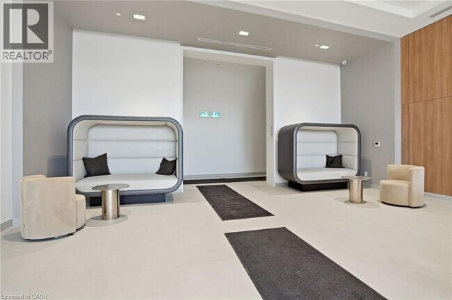 Photo - 2075 Lakeshore Rd. Unit 602