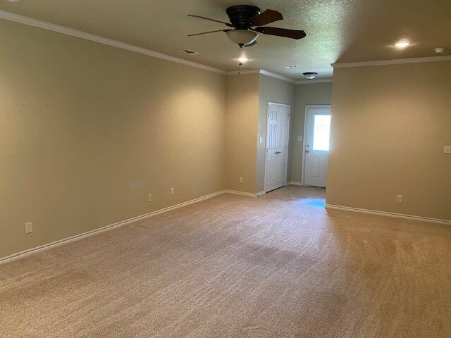 Photo - 506 Katie St