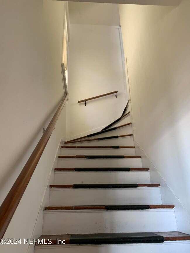 Photo - 2117 River Blvd