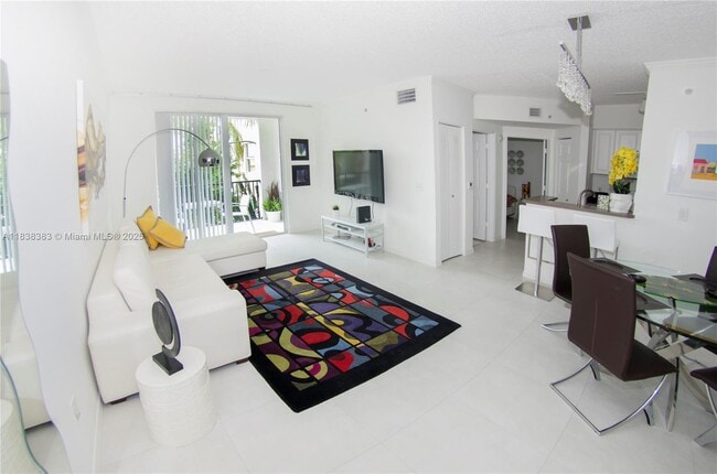 Building Photo - 17145 N Bay Rd Unit 4402 Rental