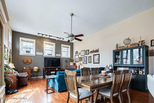 Photo - 1110 Baxter Ave Unit 1