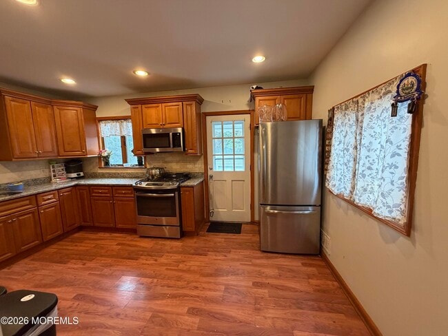 Photo - 79-81-81 Branch Ave