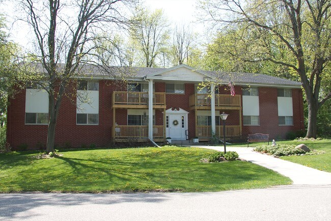 207 - 209 Williamsburg Dr - 207 - 209 Williamsburg Dr