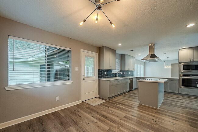 Photo - 1623 Cherry Ridge Dr