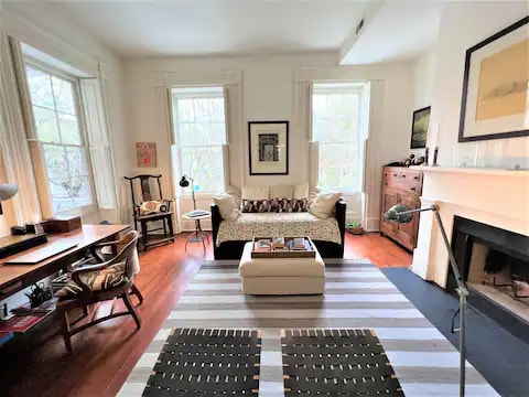 25 Montagu St Unit B