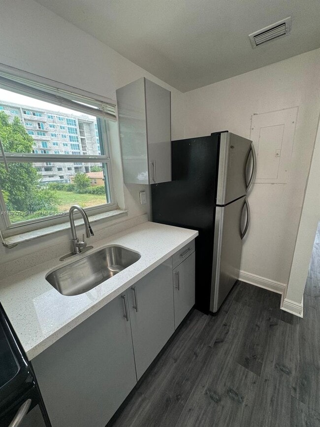 Photo - 866 NW 70th St Unit D