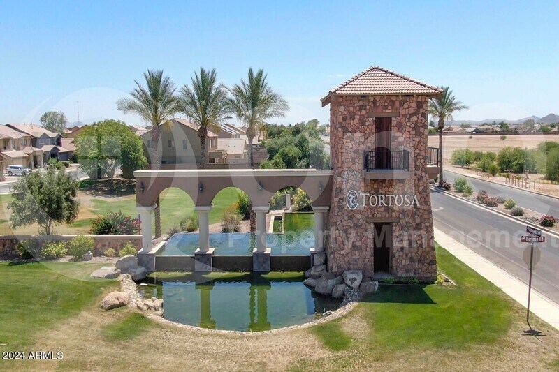 Photo - 35916 W Catalonia Dr