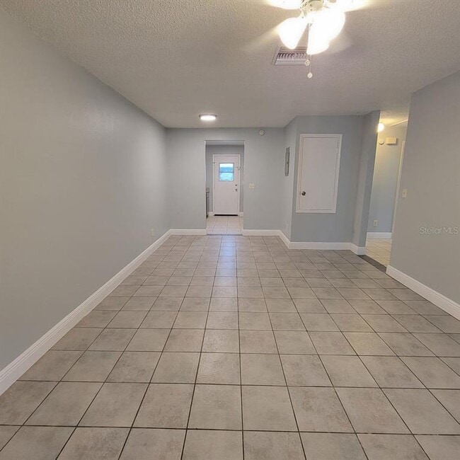 Photo - 784 E Anderson Rd