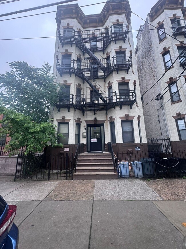 Photo - 66 Tuers Ave Apartment Unit 3A